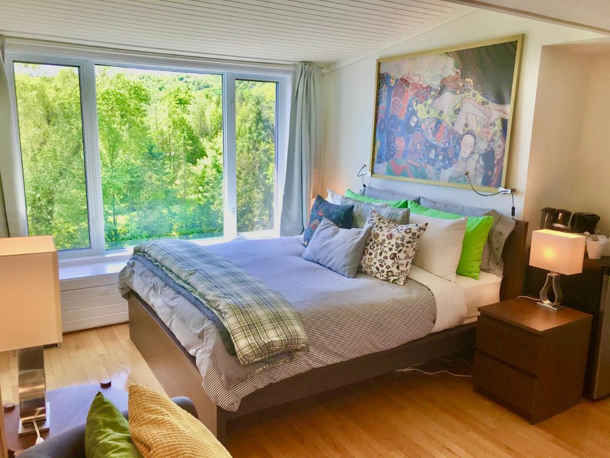 Auberge Tom B&B Chelsea Eksteriør billede